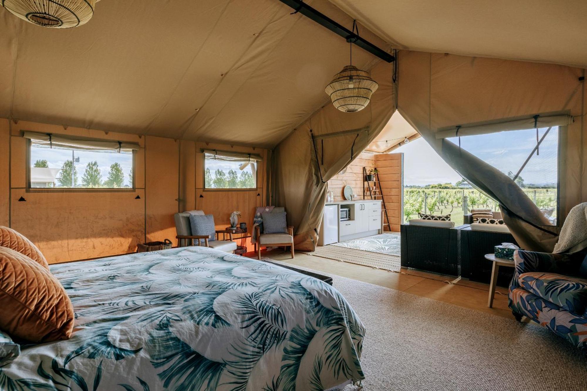 Villas & Vines Glamping Hastings Luaran gambar