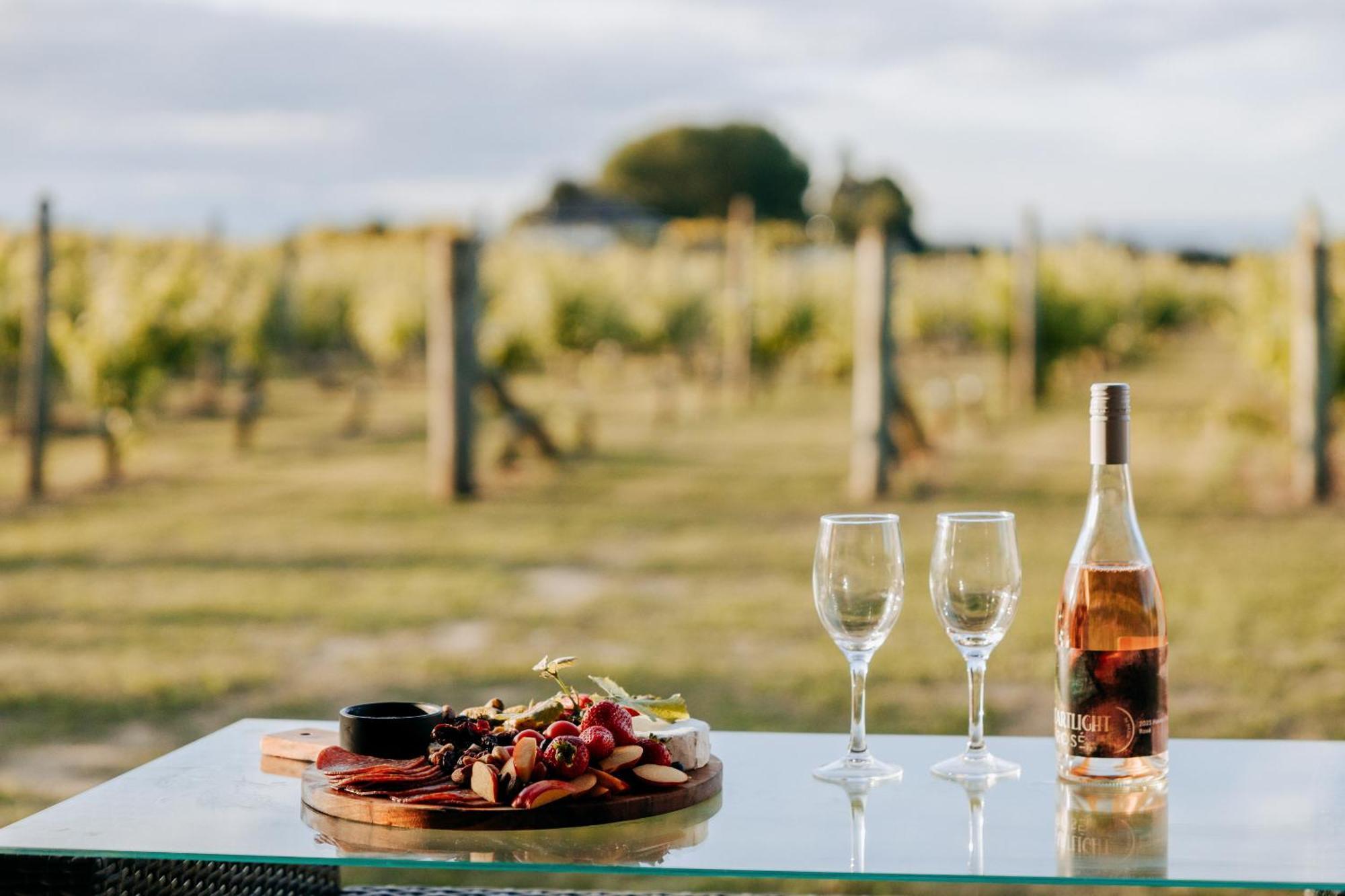 Villas & Vines Glamping Hastings Luaran gambar