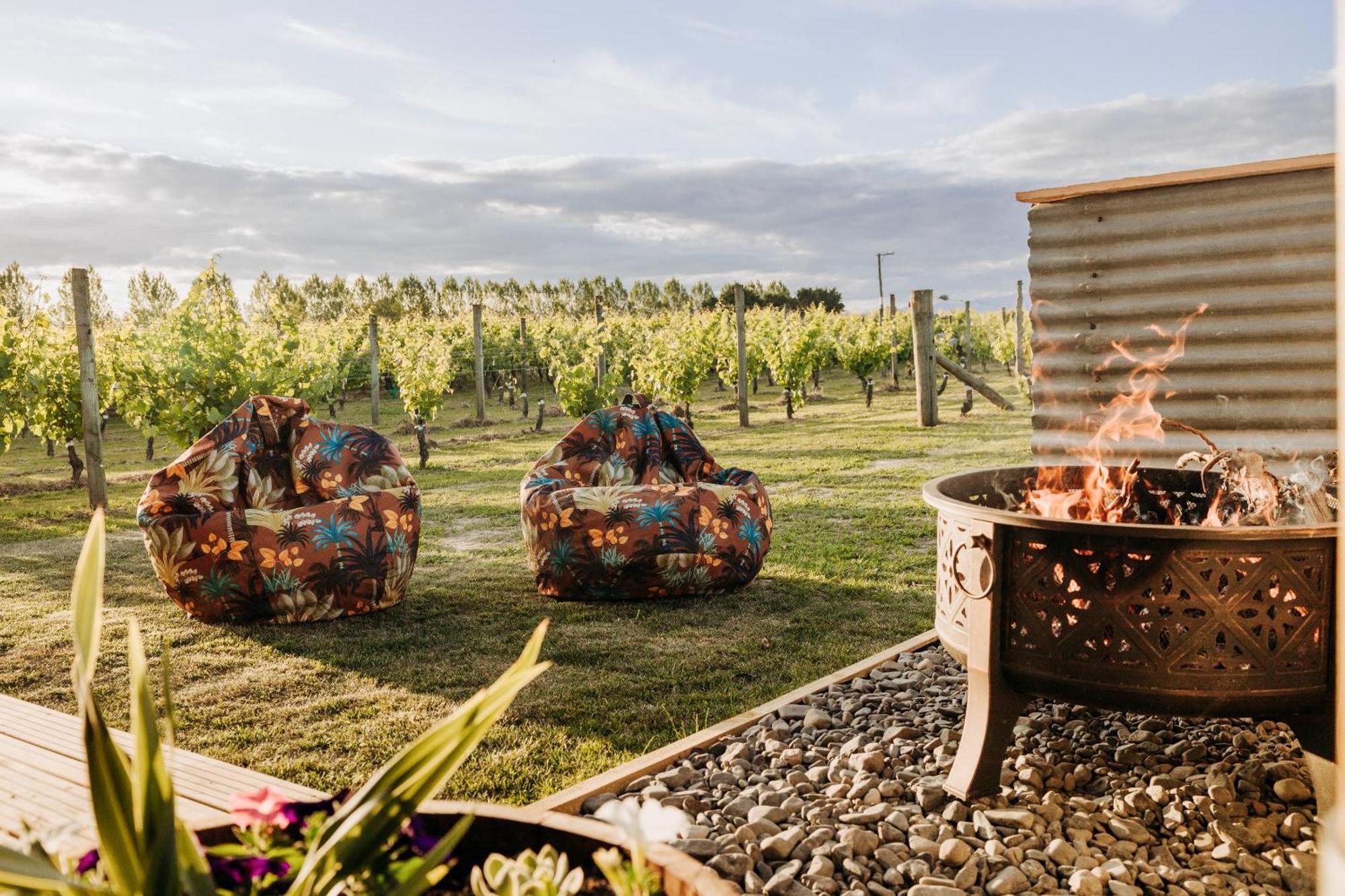Villas & Vines Glamping Hastings Luaran gambar