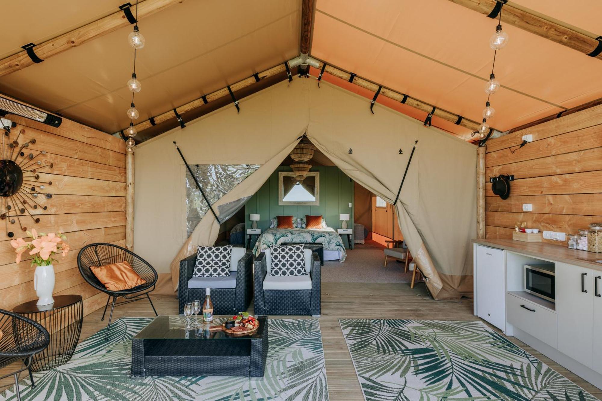 Villas & Vines Glamping Hastings Luaran gambar