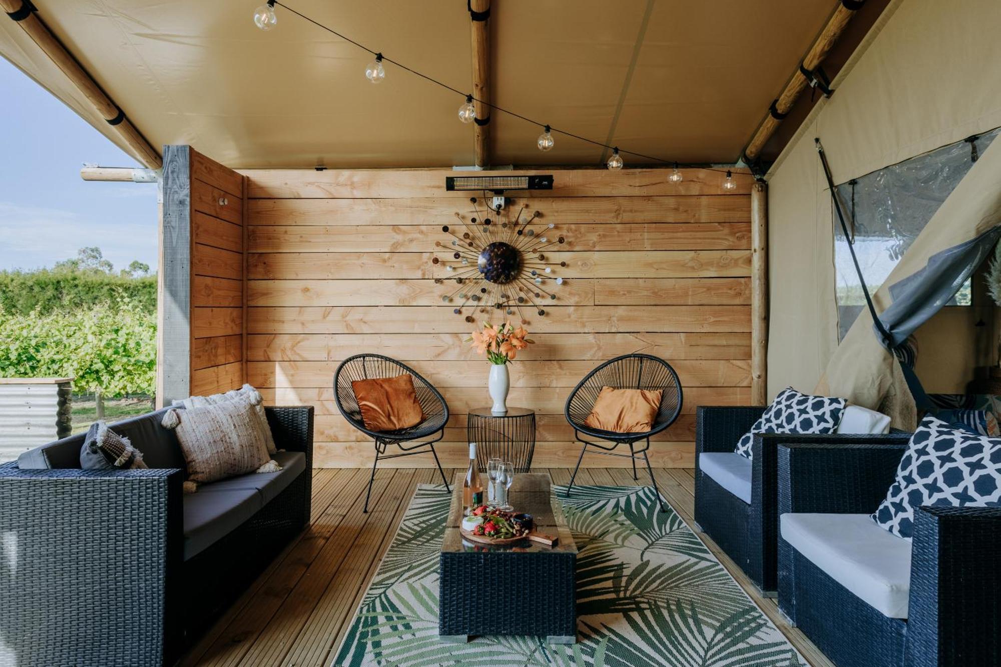 Villas & Vines Glamping Hastings Luaran gambar